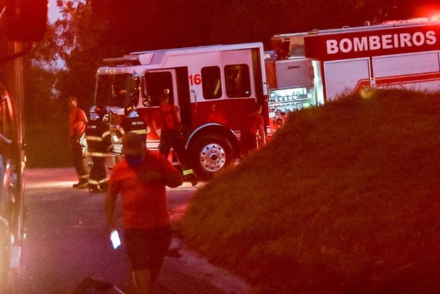 Grave acidente entre carro e moto deixa duas vítimas na Piracicaba - Saltinho