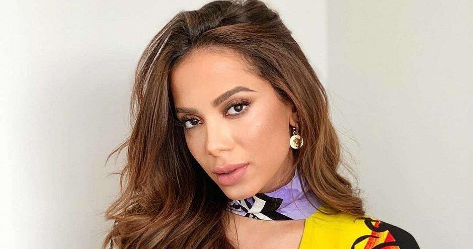 Anitta está internada em hospital de SP após receber diagnóstico de trombose