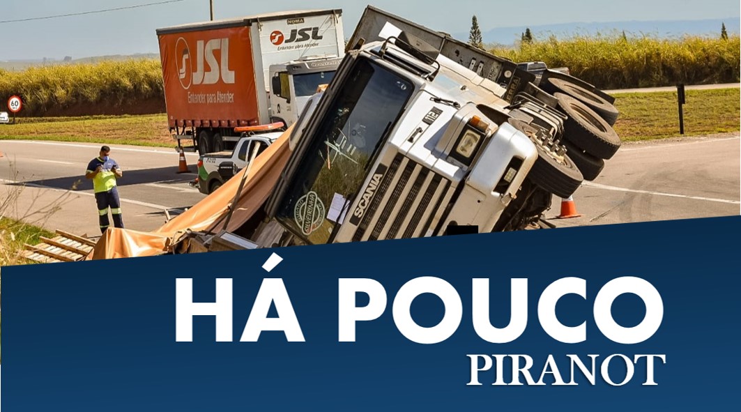 Caminhão carregado com 30 toneladas de pisos e revestimentos tomba em Piracicaba