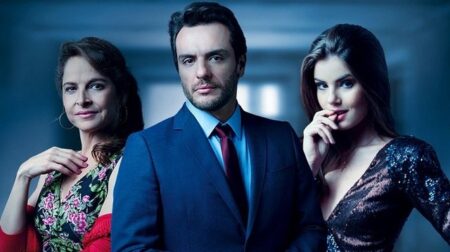 Foto com elenco de Verdades Secretas 2 - Globo