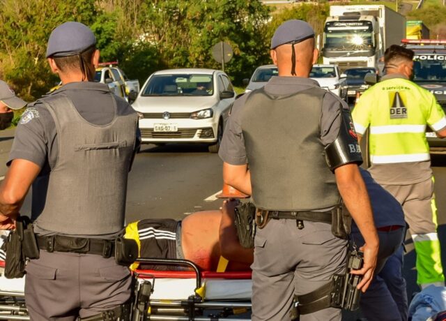 Uma foto do acidente na rodovia Luiz de Queiroz, em Piracicaba