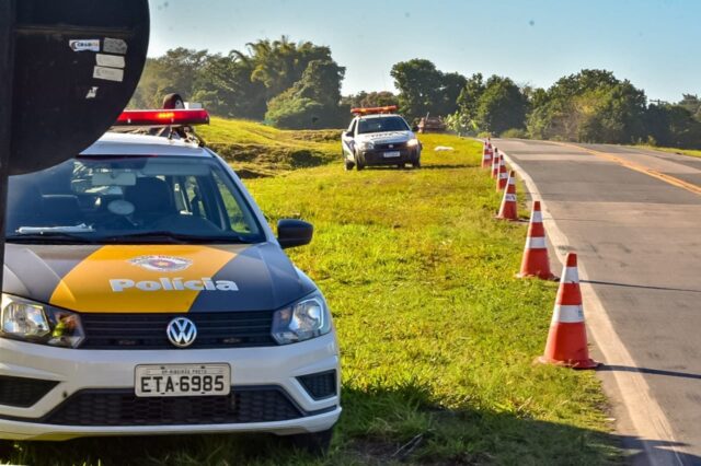 Uma foto do veículo capotado na rodovia do Ceasa, em Piracicaba Uma foto do veículo capotado na rodovia do Ceasa, em Piracicaba