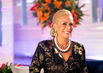 Foto de Andréa Beltrão como Hebe