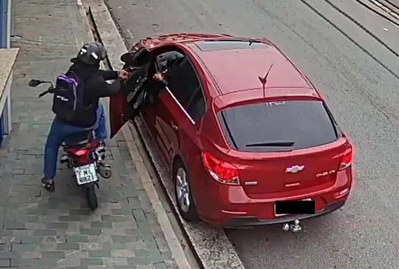 Contador é morto a tiros em SP mesmo após entregar objetos a ladrão