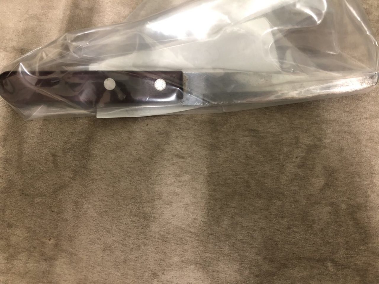 Homem é preso após tentar matar a esposa a facadas na tarde desta terça-feira (21)