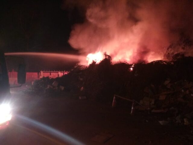 Incêndio em Ecoponto de Piracicaba não deixou vítimas