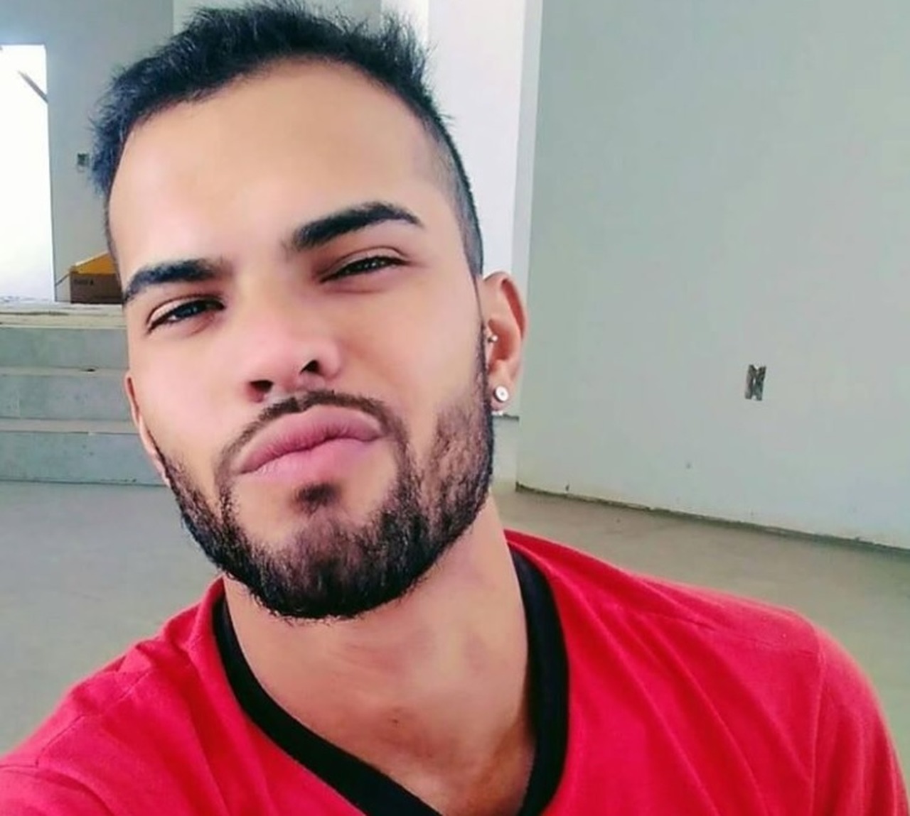 Jovem de 25 anos morre após cair de cachoeira e bater a cabeça