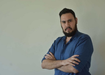 A imagem é uma foto de Júnior Cardoso, dono e diretor do PIRANOT