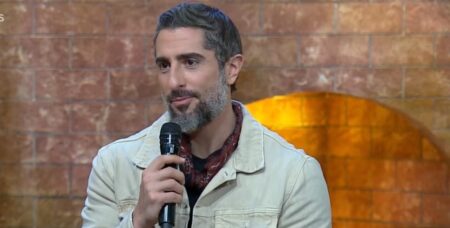 Uma foto de Marcos Mion em A Fazenda