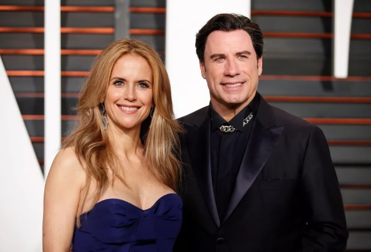 Morre atriz Kelly Preston, mulher de John Travolta