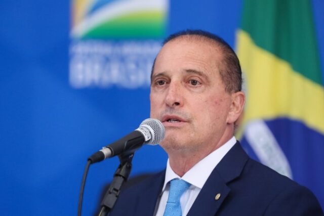 Nos últimos 14 dias antes do coronavírus, Onyx Lorenzoni se reuniu com ao menos 49 pessoas