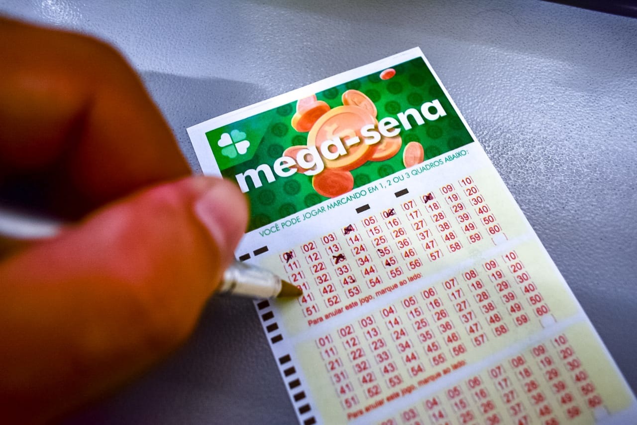 Mega-Sena 2284 pode pagar R$ 6,6 milhões nesta quarta (29)