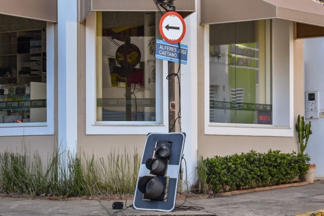 Uma foto do acidente ocorrido no Centro de Piracicaba