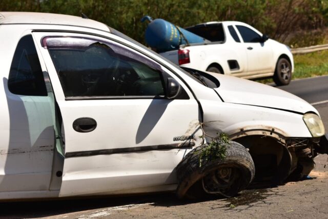 Uma foto do acidente em rodovia de Piracicaba