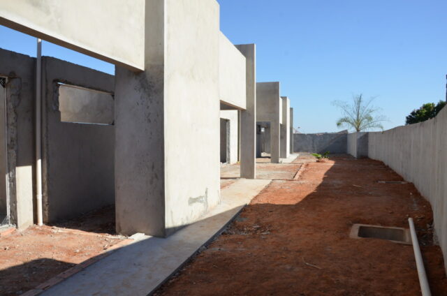 Uma foto da construção da creche, em Piracicaba