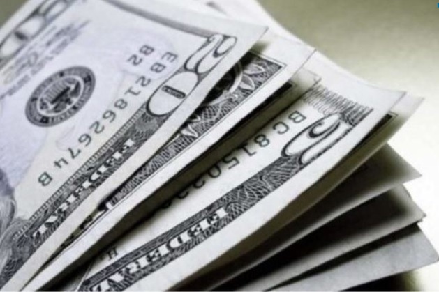 uma foto das cédulas de dólar