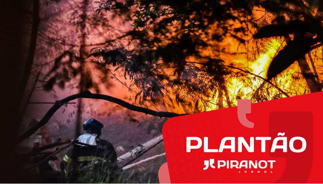 Grande incêndio mobiliza o Corpo de Bombeiros, em Piracicaba