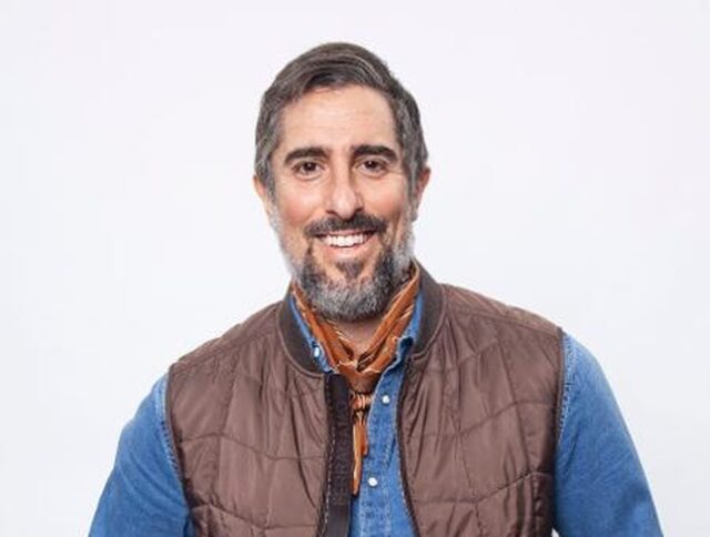 uma foto de marcos mion