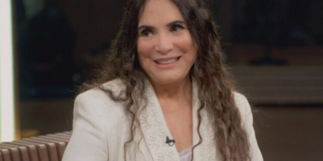 uma foto da atriz Regina Duarte