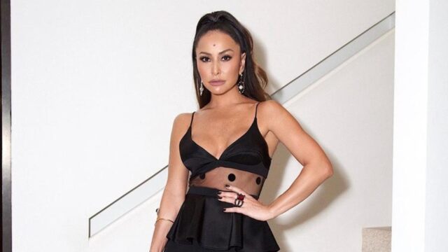 uma foto de sabrina sato