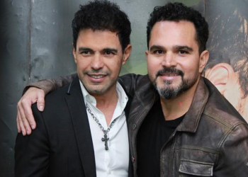 uma foto de zeze di camargo e luciano