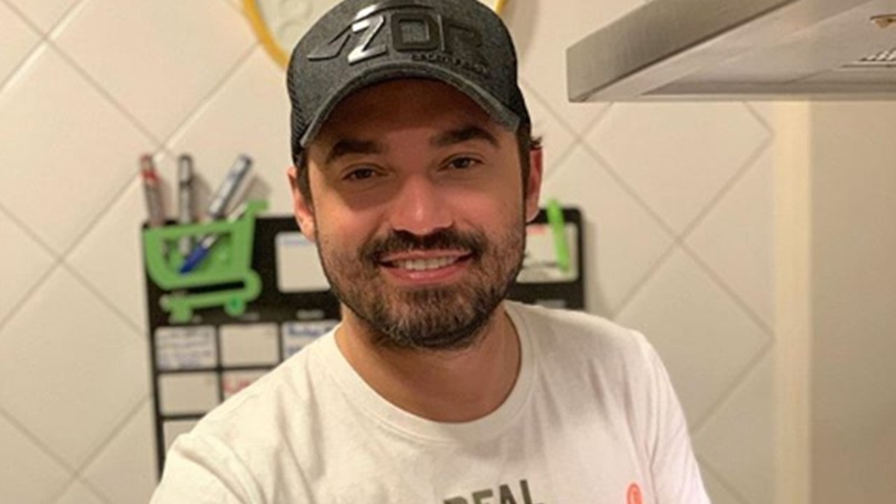 Fernando Zor, dupla de Sorocaba, sofre acidente de carro na rodovia dos Bandeirantes