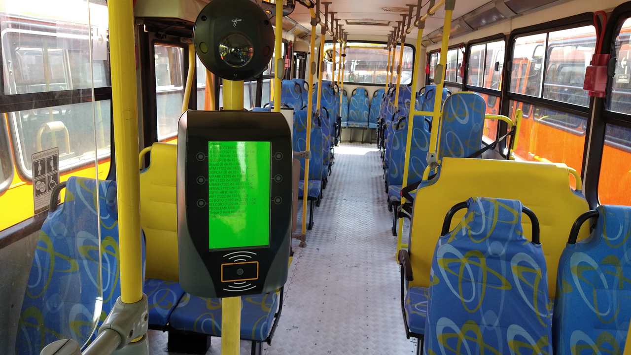 Em Piracicaba, usuários de ônibus agora podem conferir saldo do cartão em tempo real