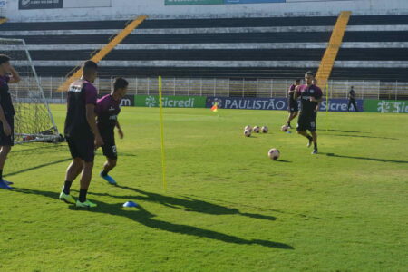 Renovações de contratos são as novidades na reapresentação do elenco do XV de Piracicaba
