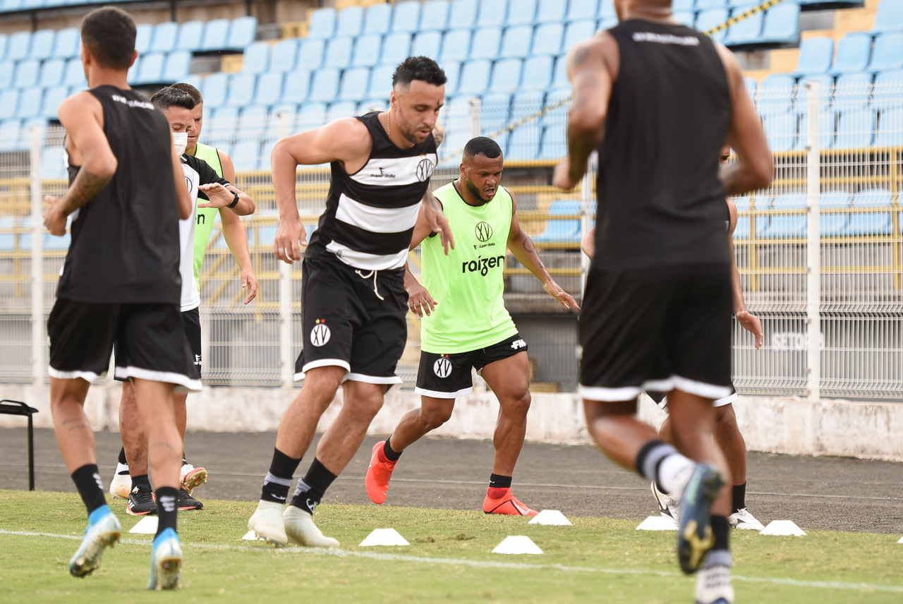 XV decide vaga nas semifinais do Paulistão A2 nesta segunda (14), no Canindé