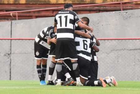 XV vence a Portuguesa no Canindé e se classifica às semifinais do Paulistão A2