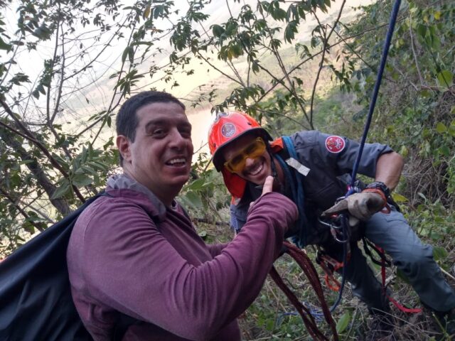 Corpo de Bombeiros de Piracicaba é acionado à serra de São Pedro para resgatar homem