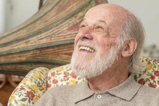 Morre Zuza Homem de Mello, referência na pesquisa da música brasileira, aos 87 Morre Zuza Homem de Mello, referência na pesquisa da música brasileira, aos 87