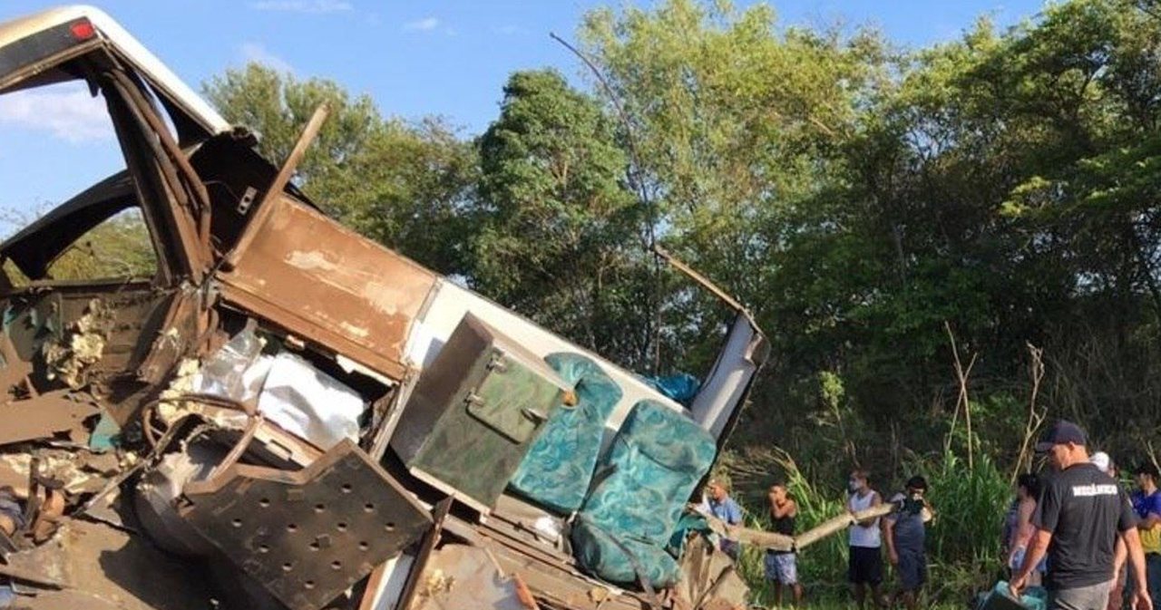 Governo de SP conclui identificação das 41 vítimas de acidente em Taguaí