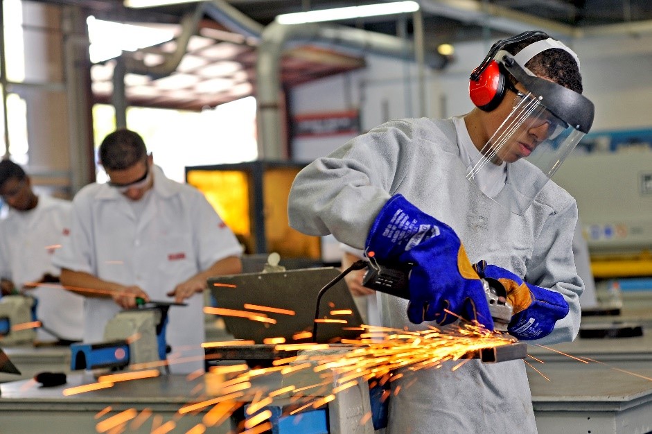 Em Piracicaba, Senai Vila divulga lista de cursos pagos e gratuitos com vagas limitadas