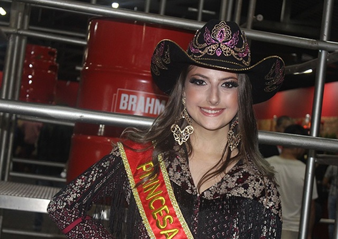 Princesa do Rodeio de Jaguariúna morre aos 21 anos