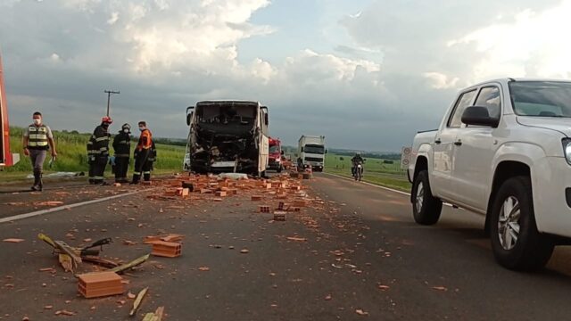 Em Piracicaba (SP), grave acidente de trânsito em rodovia deixa um morto