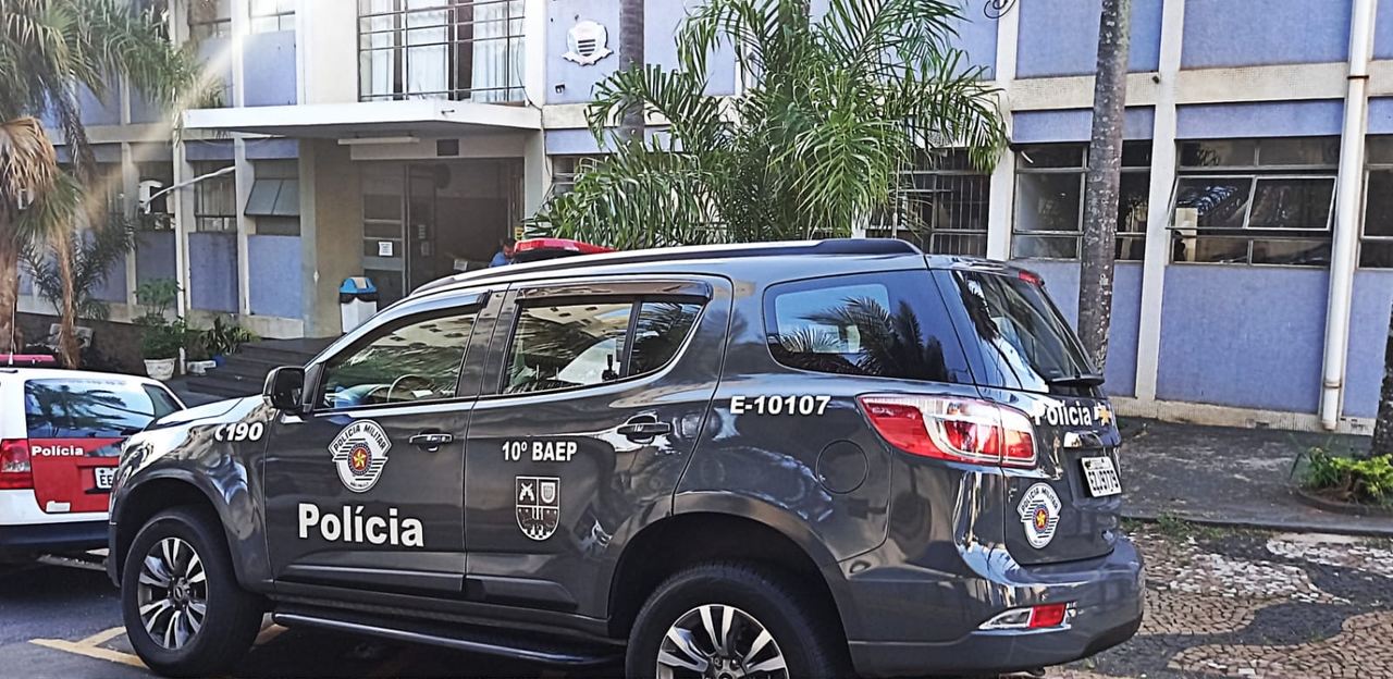 Em Piracicaba, BAEP prende dois indivíduos por crime de tráfico de drogas