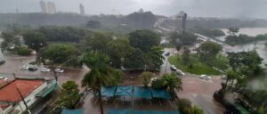 Chuva causa alagamentos em Piracicaba (SP); saiba como será o tempo nos próximos dias