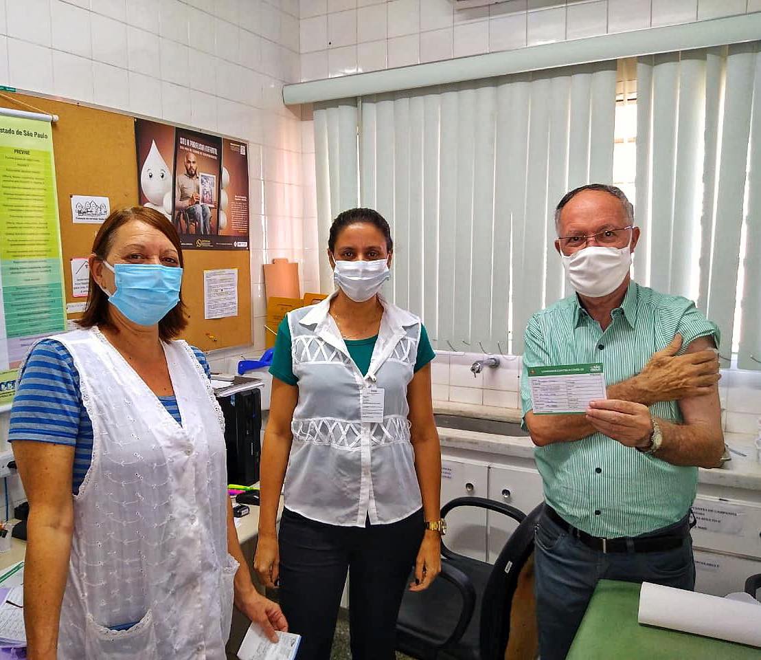 Ex-prefeito de Piracicaba (SP) e ex-ministro da Saúde, Barjas Negri recebe 1ª dose da vacina