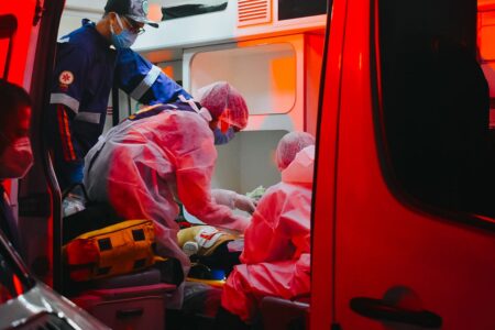 Piracicaba (SP): homem morre após ser encontrado sangrando em rua