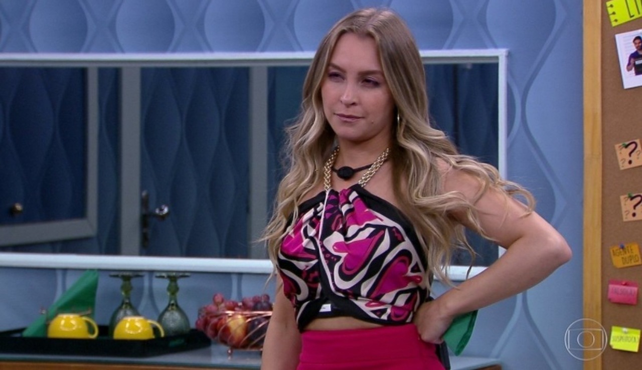 Veja que horas Carla Diaz vai voltar ao BBB hoje, 11/03/21
