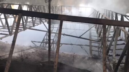 Estrutura do píer do passeio de barco em Piracicaba (SP) será aproveitada parcialmente