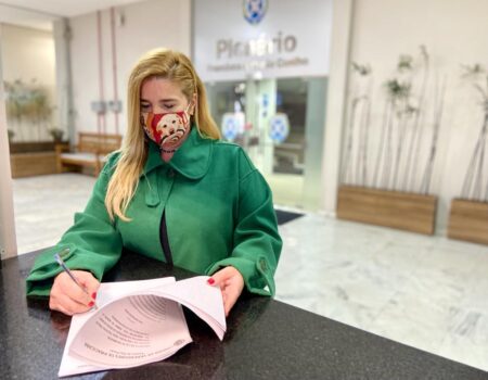 Piracicaba (SP): vereadora apresenta projeto que estabelece diretrizes de políticas públicas voltadas a animais