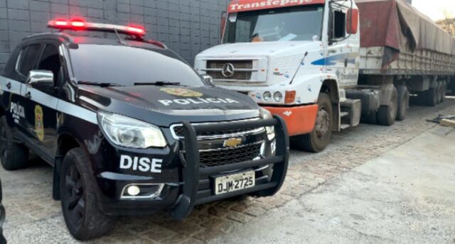 Caminhoneiro é preso com 27 kg de pasta base de cocaína avaliada em R$ 500 mil