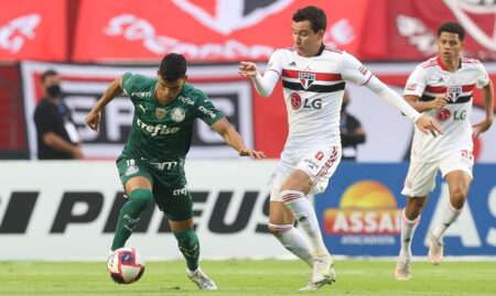 São Paulo e Palmeiras jogam hoje (10) pelas quartas de final da Libertadores; veja onde assistir