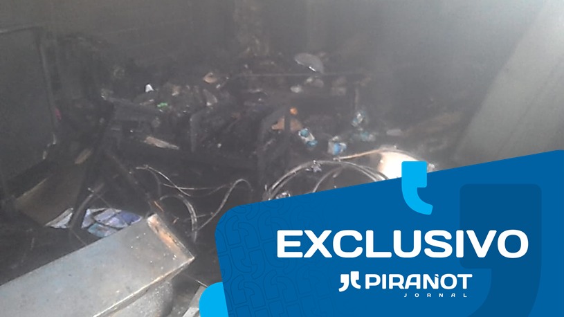 Sede de escola de samba e centro comunitário em chamas mobilizam bombeiros em Piracicaba (SP)