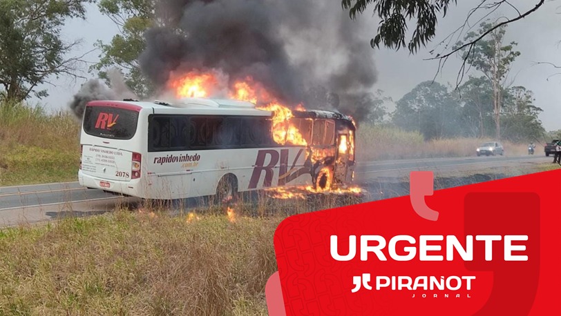 Ônibus de viagem interdita rodovia de Campinas (SP) nesta tarde (08)