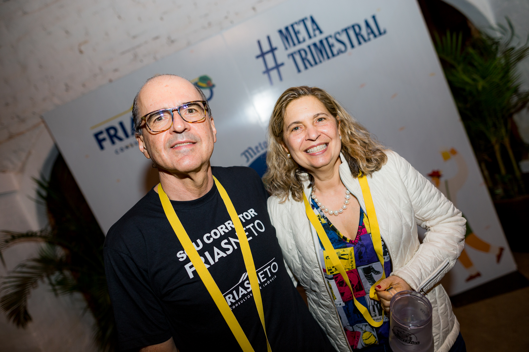 Oktober Frias celebra metas ultrapassadas em todos os setores na Frias Neto