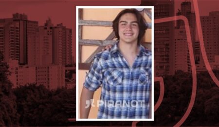 Jovem de 18 anos é baleado na cabeça durante assalto