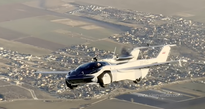 Carro voador passa em testes e recebe autorização fabricação e vendas em 12 meses